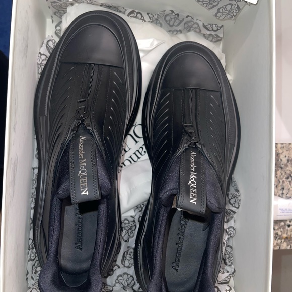 Alexander McQueen tread slick men sneakers - Picture 7 of 8